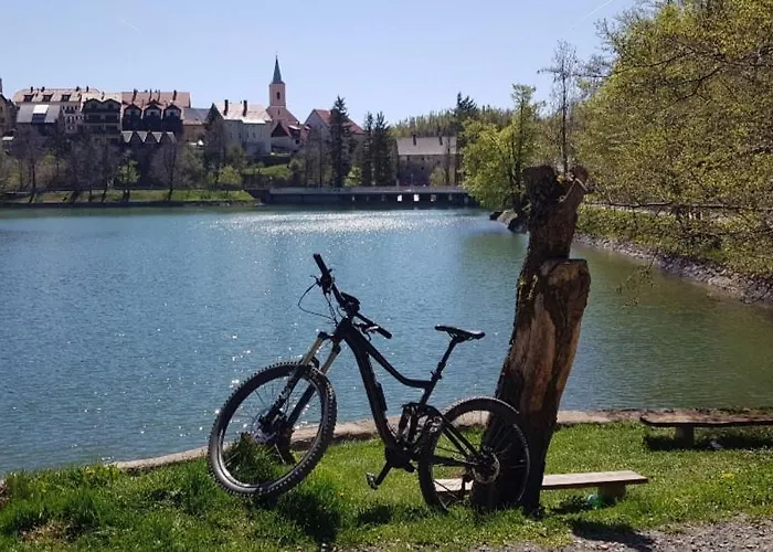 Tilemida بيت للعطل Fužine